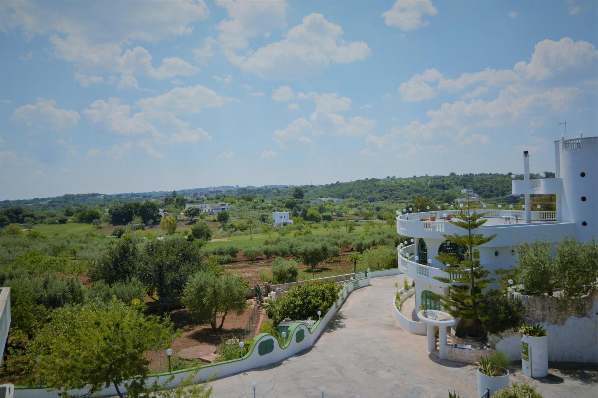 Hotel Falco D'Oro Cisternino Εξωτερικό φωτογραφία