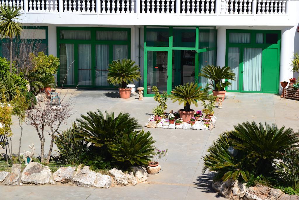 Hotel Falco D'Oro Cisternino Εξωτερικό φωτογραφία