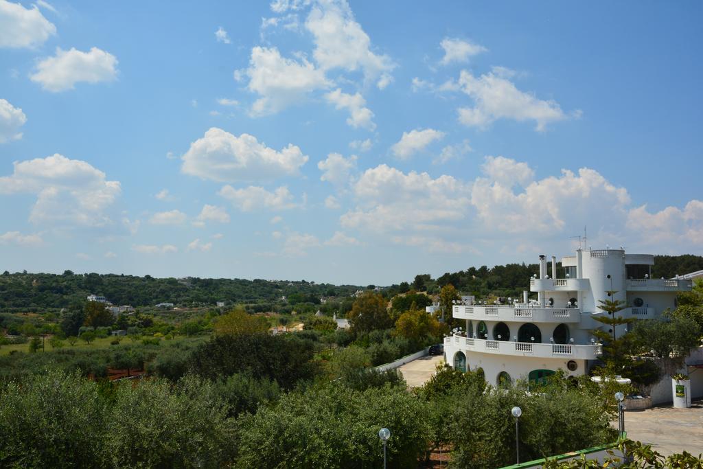 Hotel Falco D'Oro Cisternino Εξωτερικό φωτογραφία