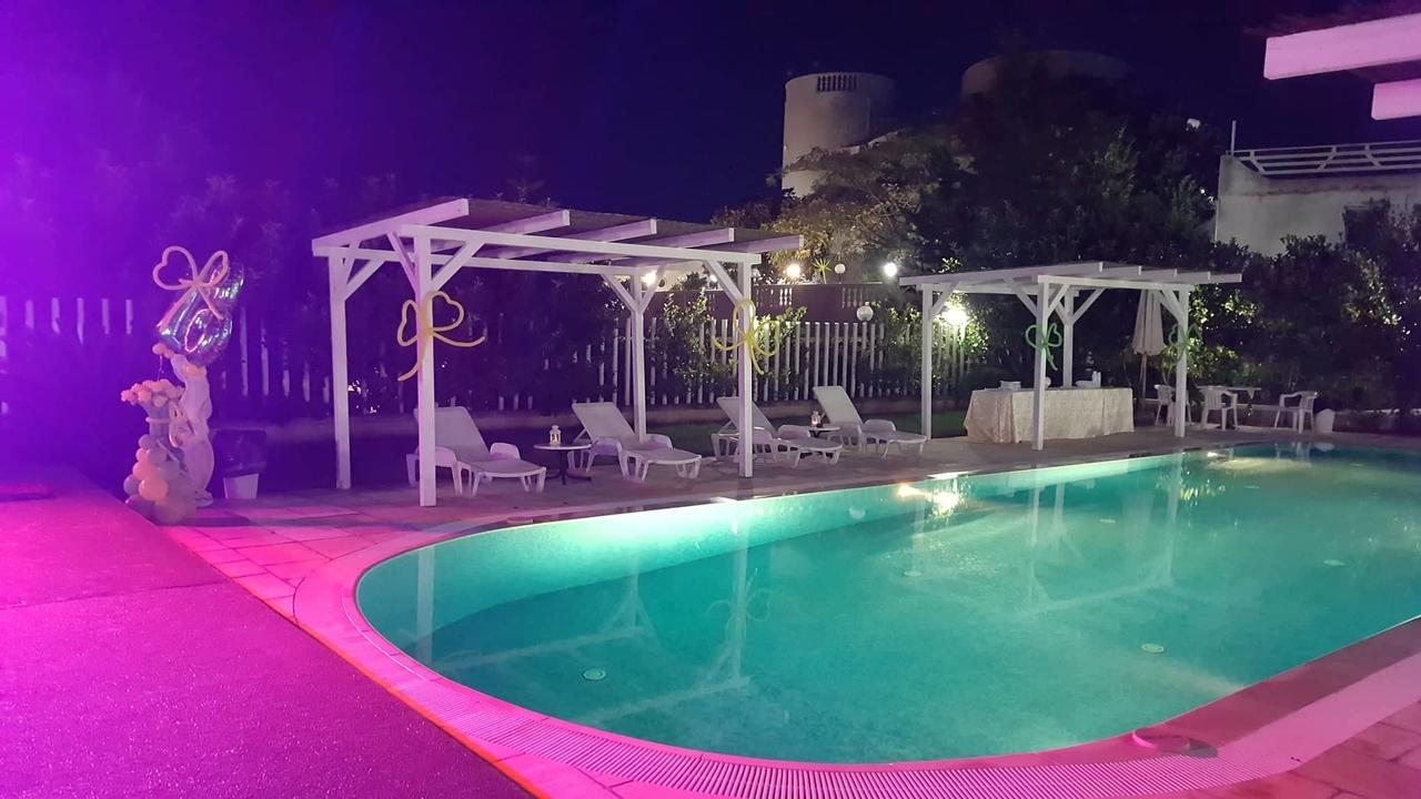 Hotel Falco D'Oro Cisternino Εξωτερικό φωτογραφία